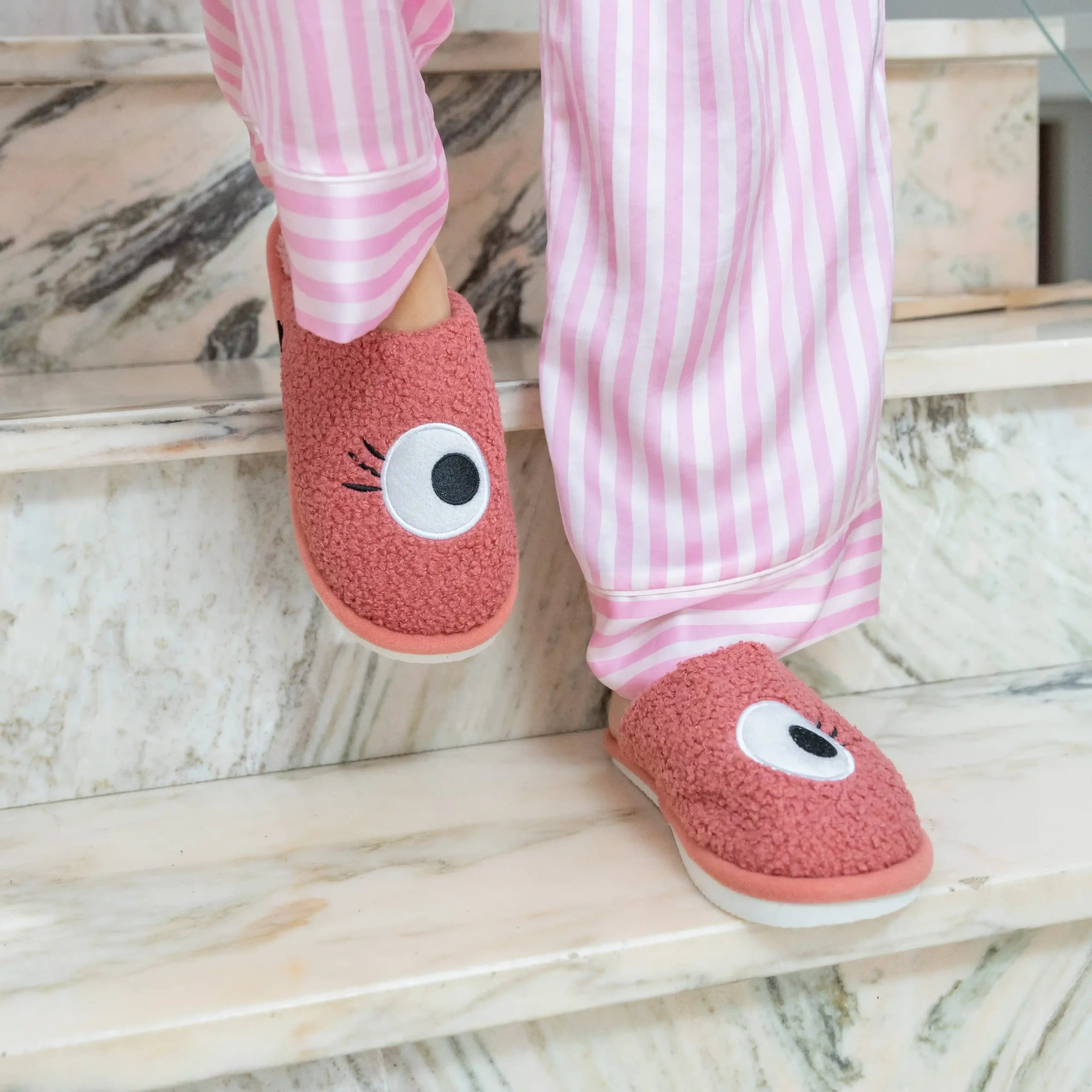 Zapatillas “Ojos” rosa - Imagen 3