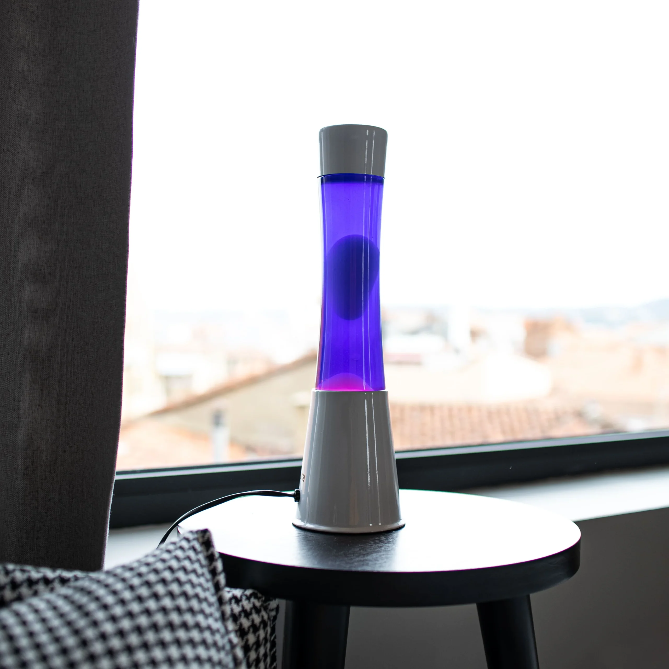 Lámpara de lava morada - Imagen 5