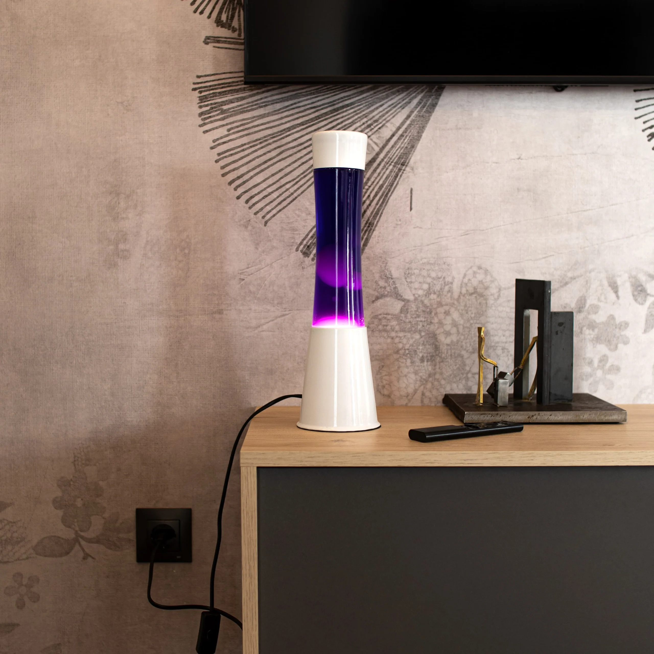 Lámpara de lava morada - Imagen 6